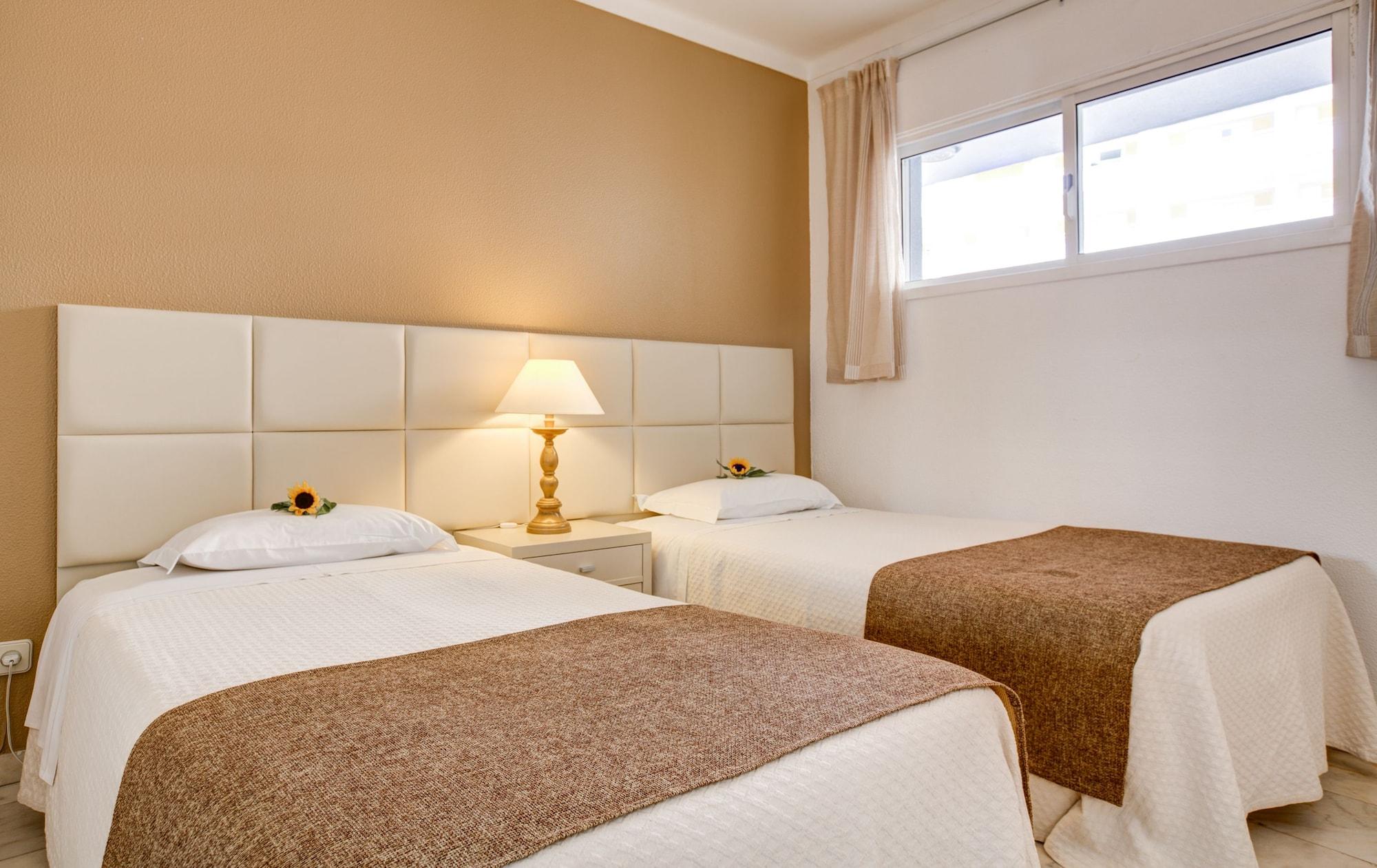 Jardim Do Vau Aparthotel Portimao Bagian luar foto