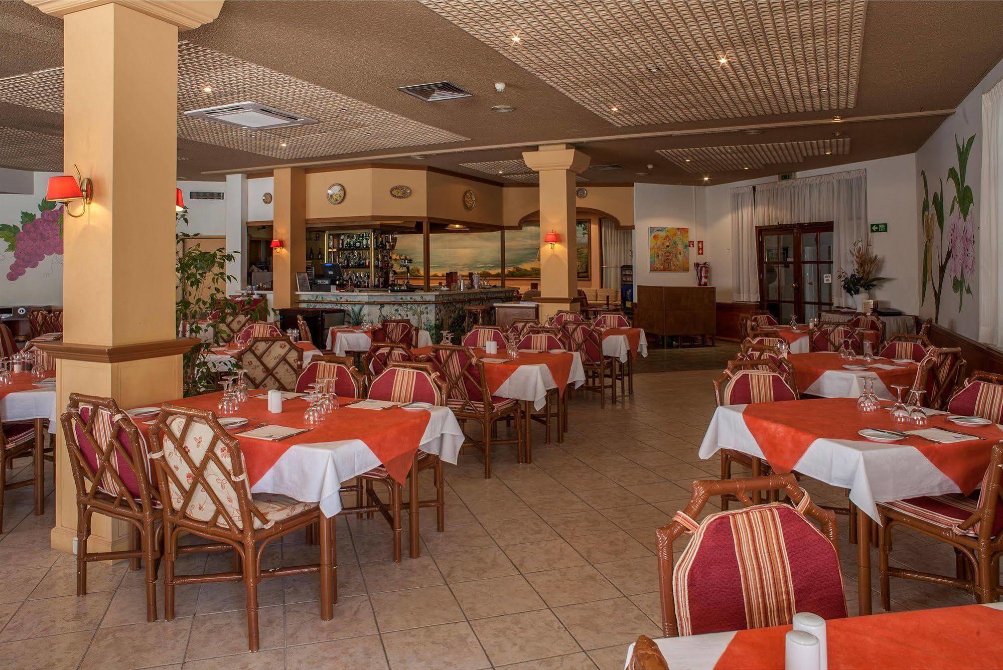 Jardim Do Vau Aparthotel Portimao Bagian luar foto